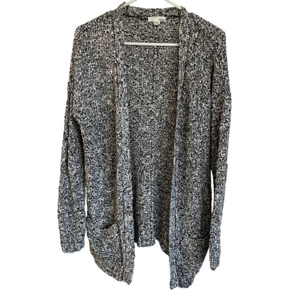 Garage Women’s Oversized Cardigan Non-closure Sweater Size XS in Black And White - Picture 1 of 10
